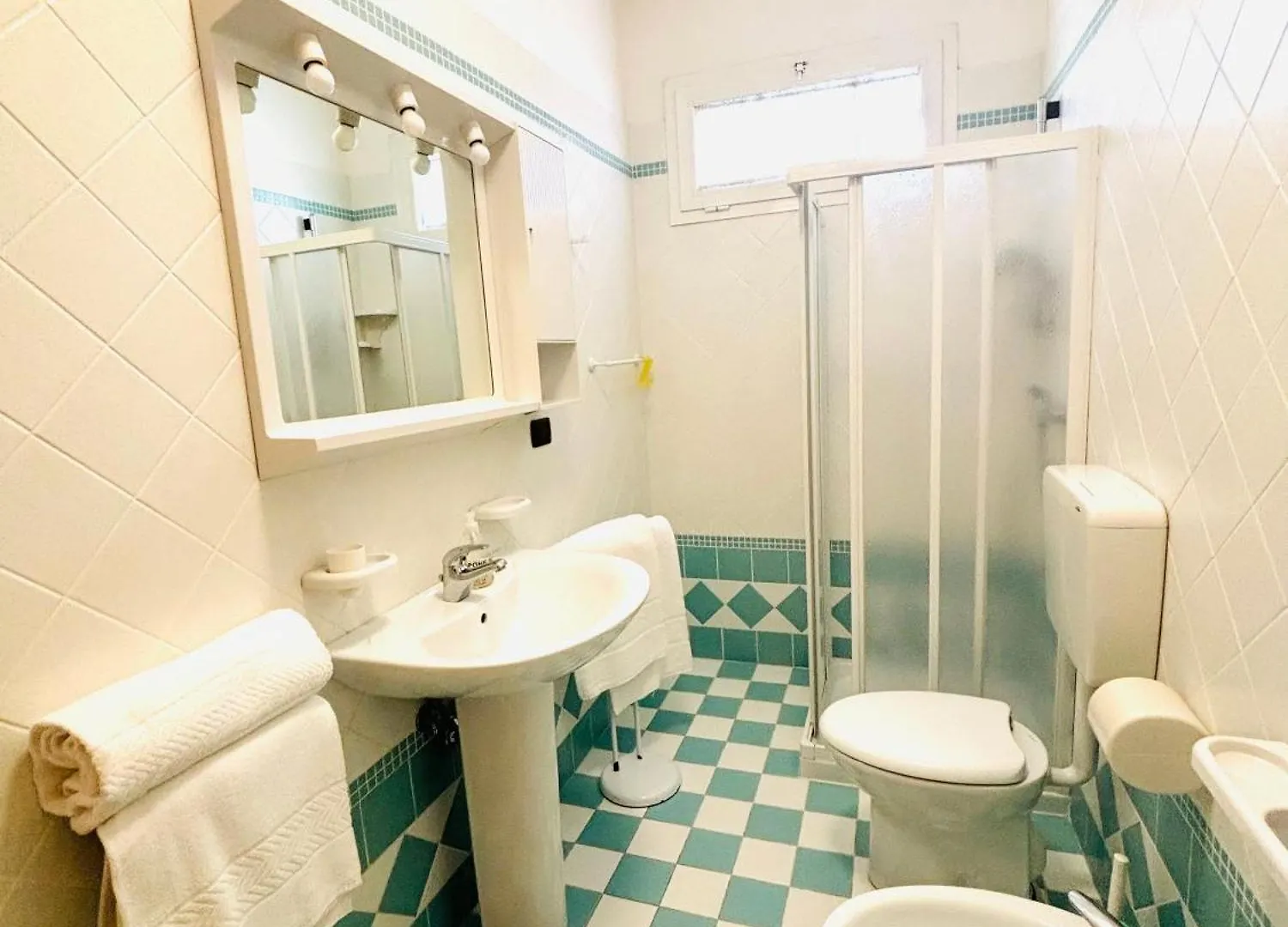 Villa Alpina - Frontemare Centrale - Immobil Relax Лидо-ди-Езоло