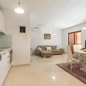  Apartment Veronika Kroatien