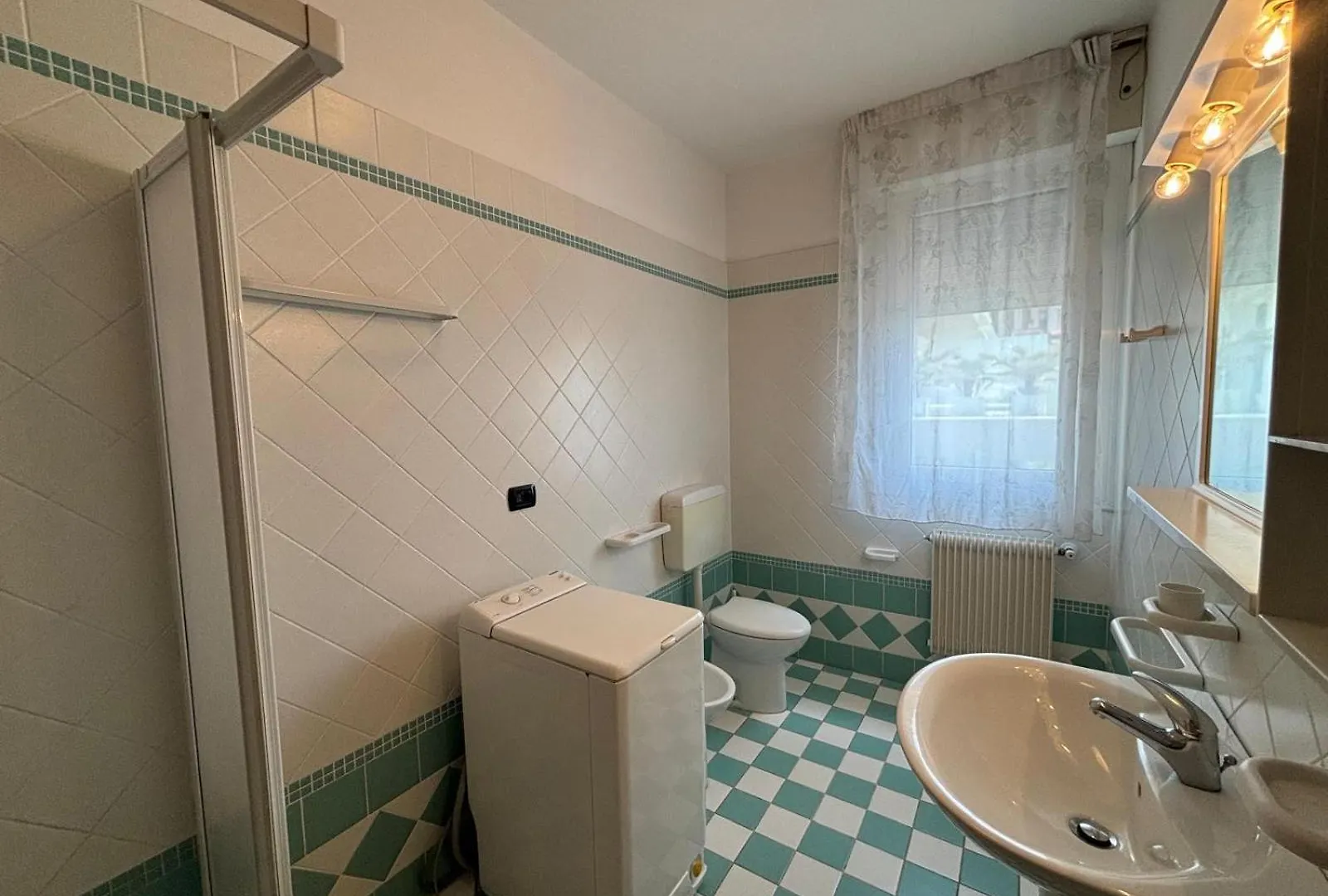 Villa Alpina - Frontemare Centrale - Immobil Relax Τζεσόλο Λίντο Διαμέρισμα