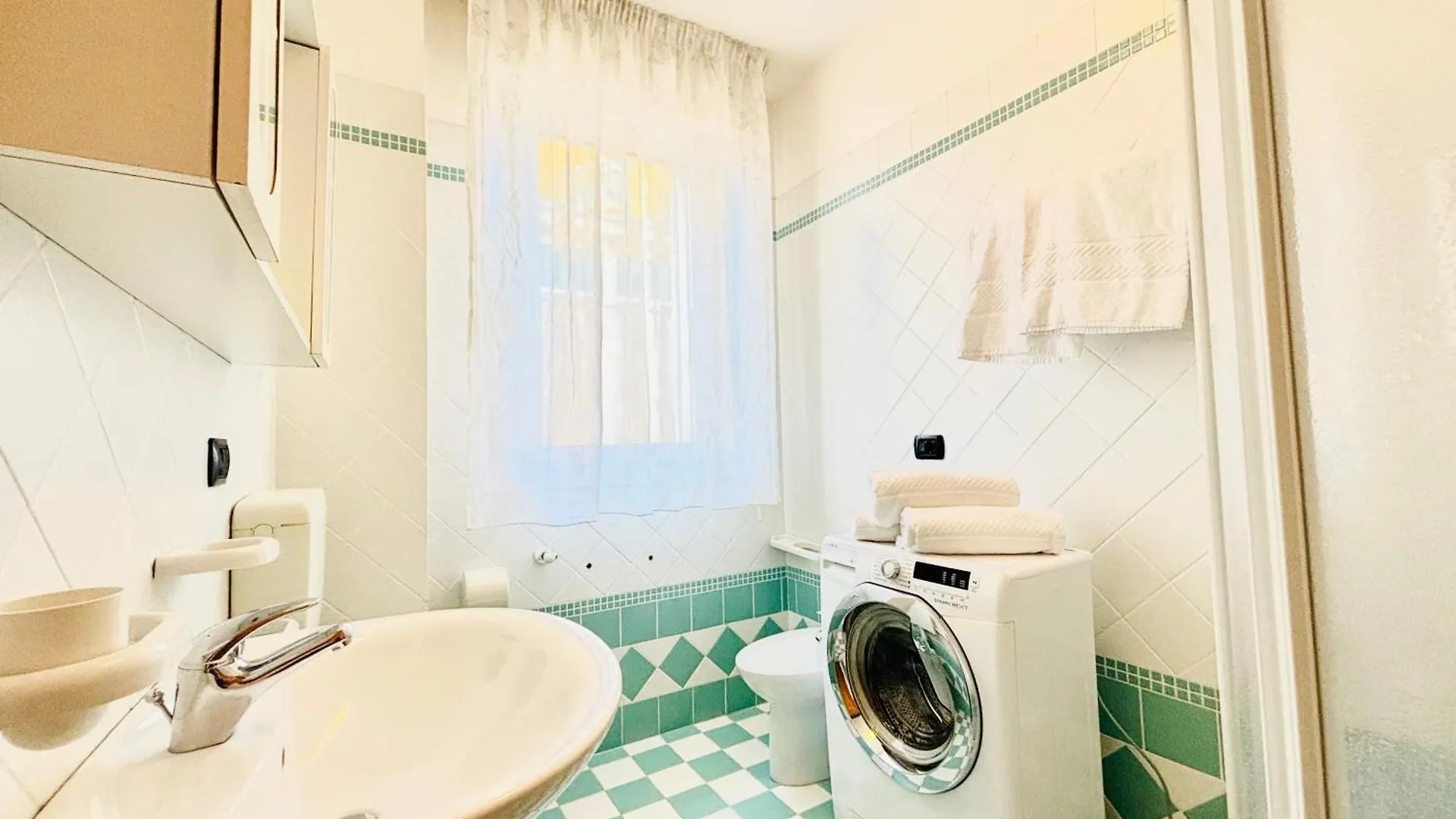 Διαμέρισμα Villa Alpina - Frontemare Centrale - Immobil Relax Τζεσόλο Λίντο Ιταλία